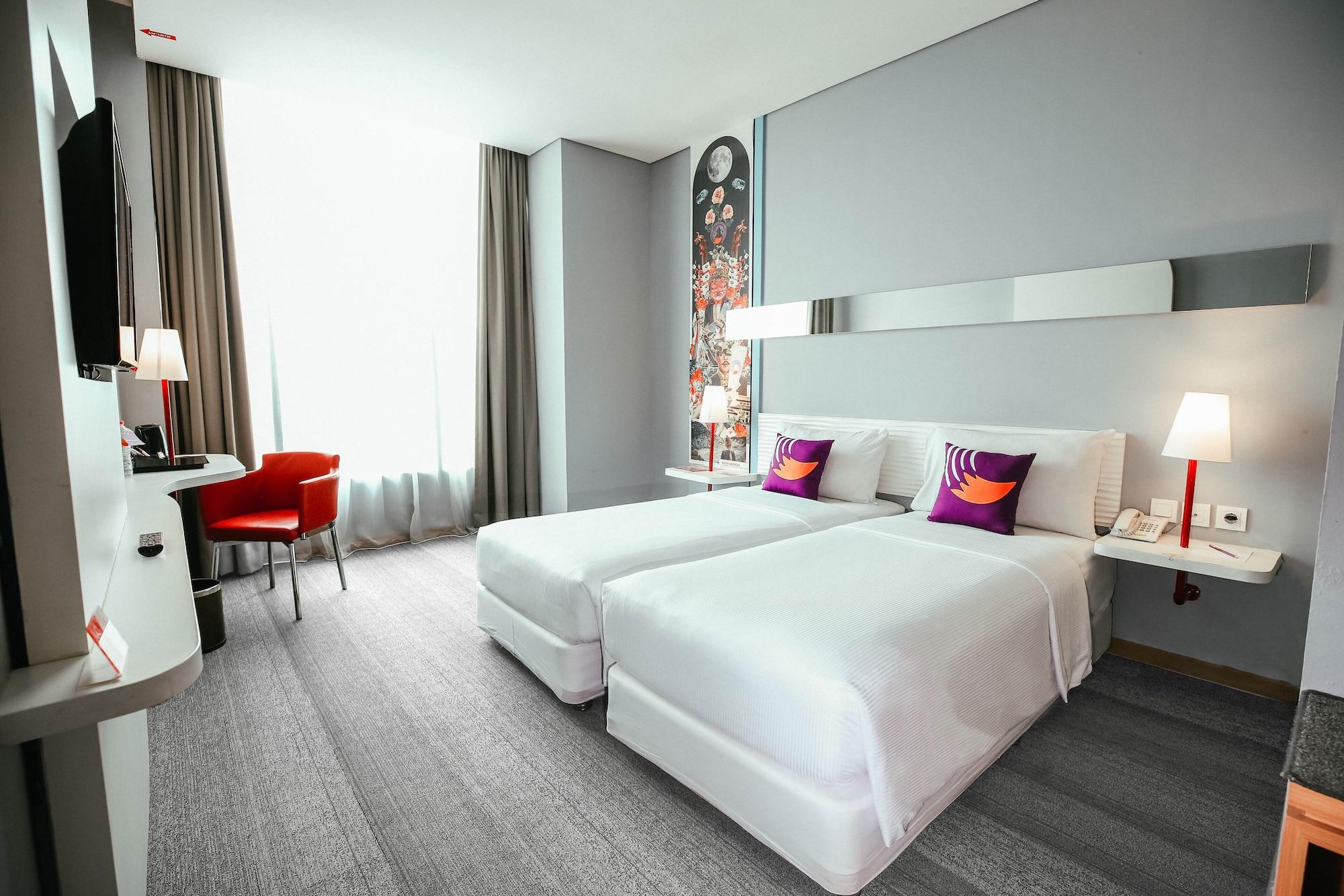 Fox Lite Hotel Metro Indah - Бандунг Экстерьер фото